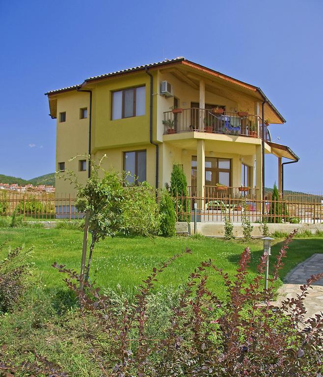 Montemar Villa