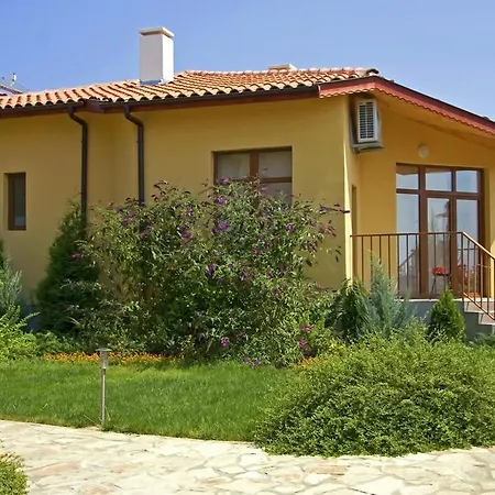 Montemar Villas Sunny Beach Room photo